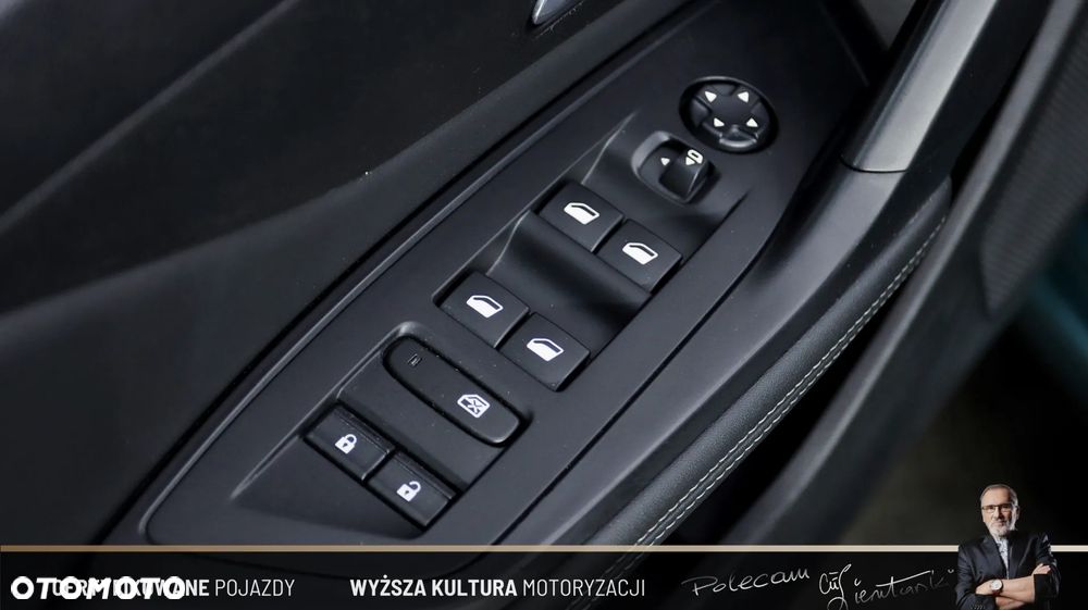 Peugeot 308 1.5 BlueHDi Allure Pack S&S - 28