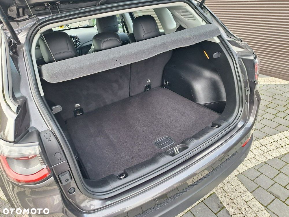 Jeep Compass 1.4 TMair Night Eagle FWD S&S - 25