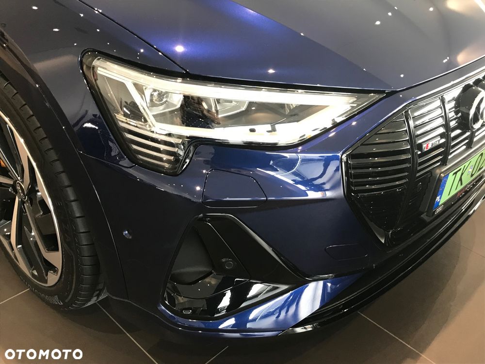 Audi e-tron Sportback 55 Quattro S Line - 29