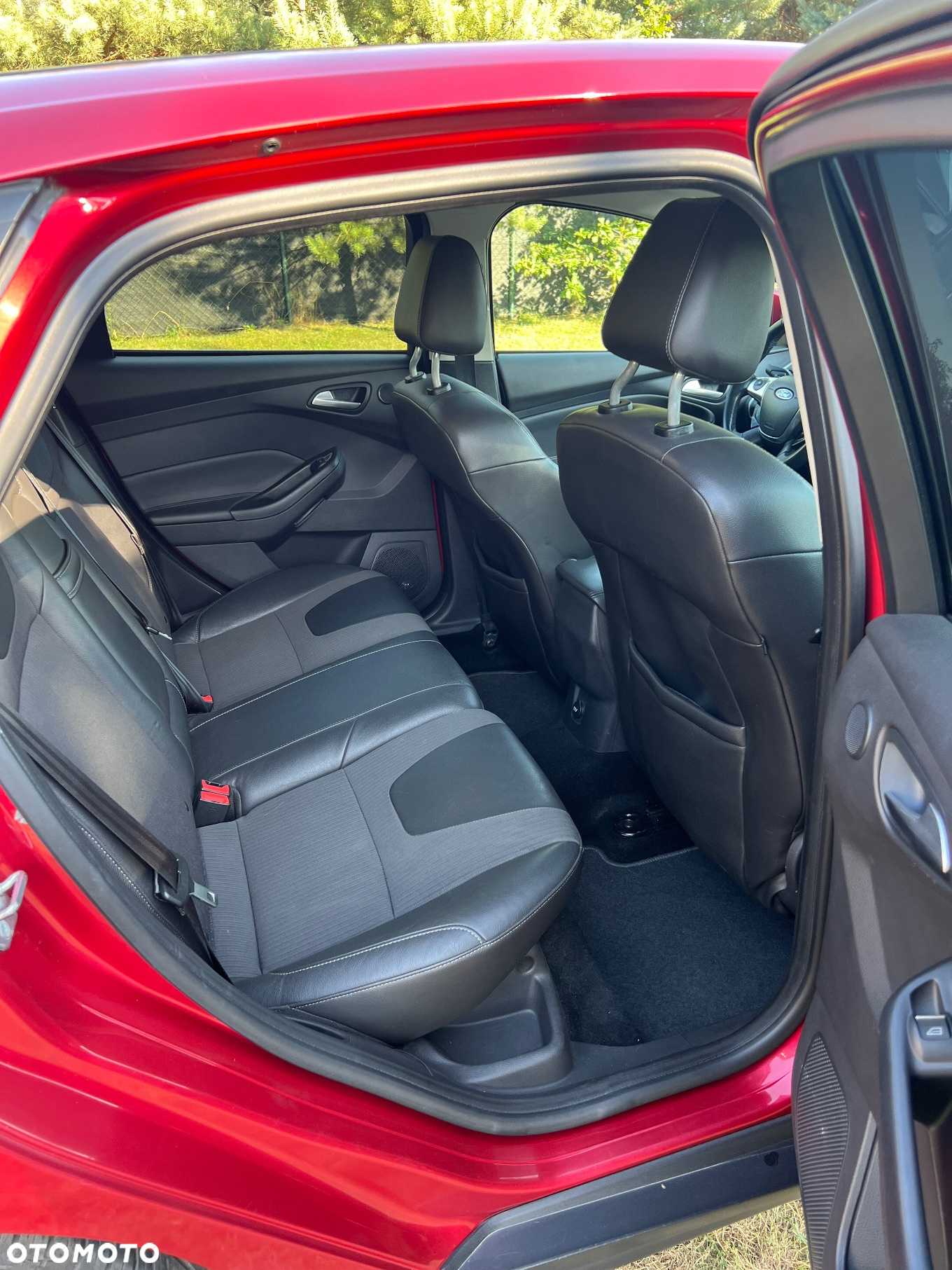 Ford Focus 1.6 EcoBoost Titanium - 9