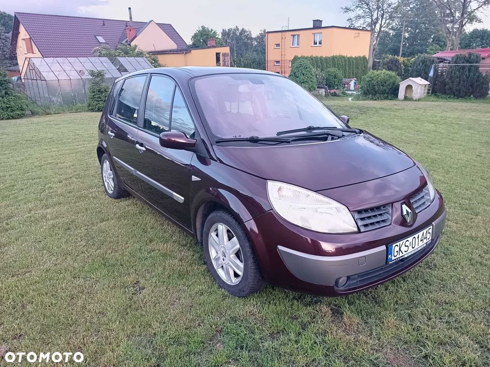 Renault Scenic - 1