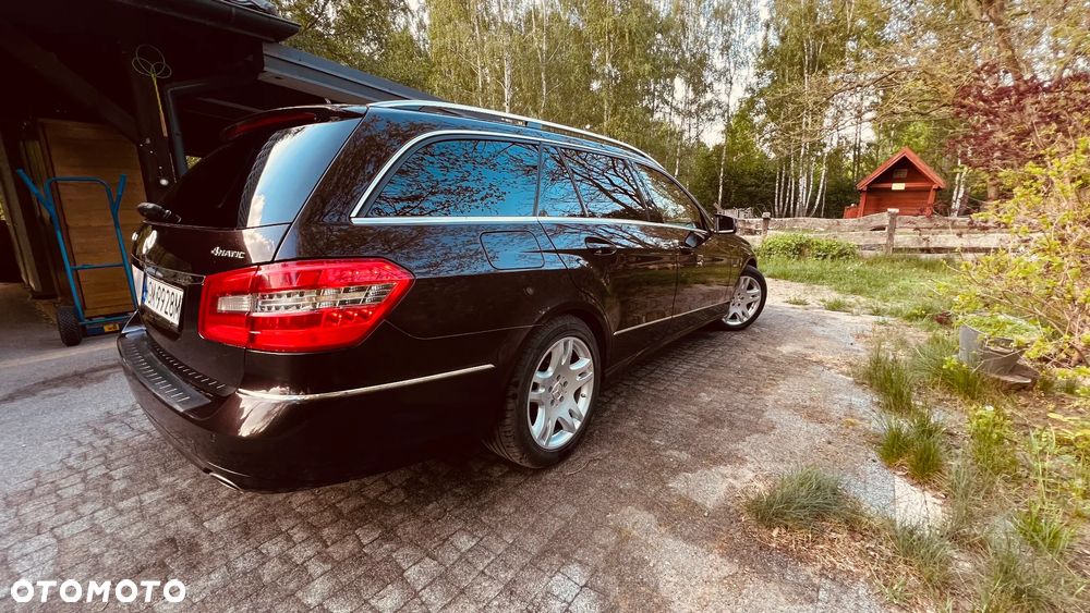 Mercedes-Benz Klasa E 350 CDI BlueEff - 7