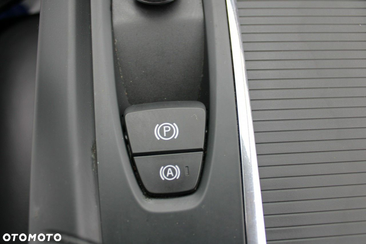 Volvo XC 60 - 29