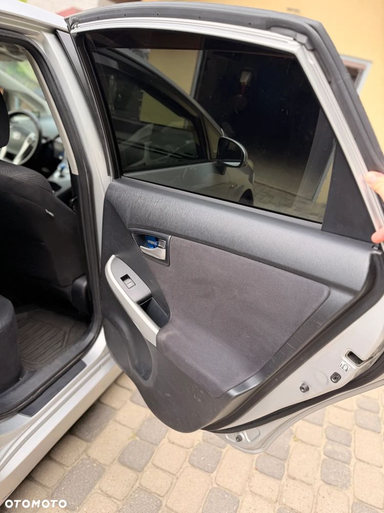 Toyota Prius 1.8 HSD Active - 22