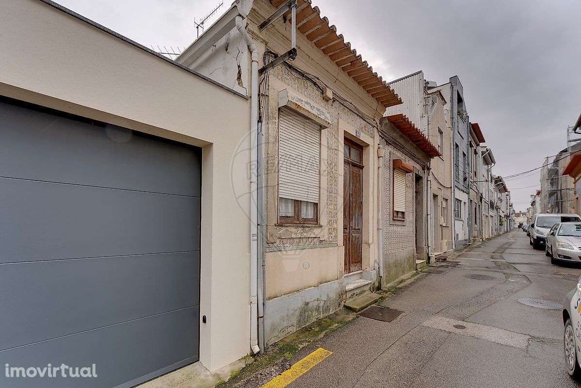 Moradia T5 para venda - Grande imagem: 2/42