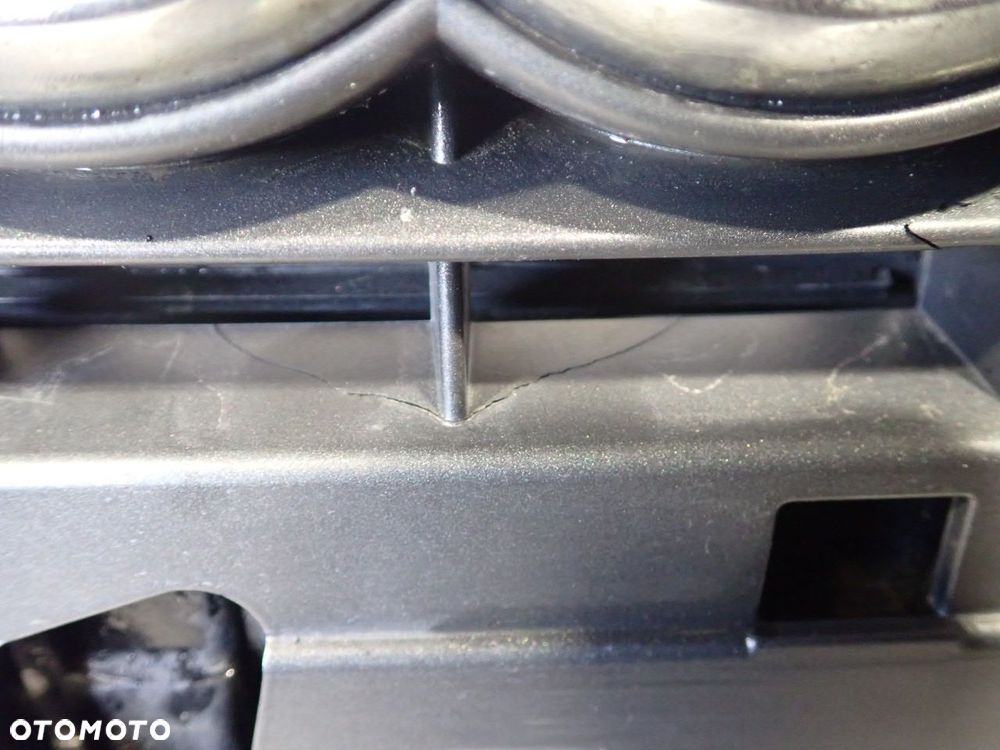 ZDERZAK PRZÓD AUDI A4 B7 - 10