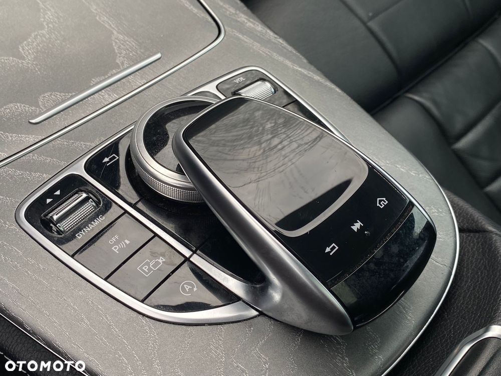 Mercedes-Benz CLS 300 d 9G-TRONIC - 25