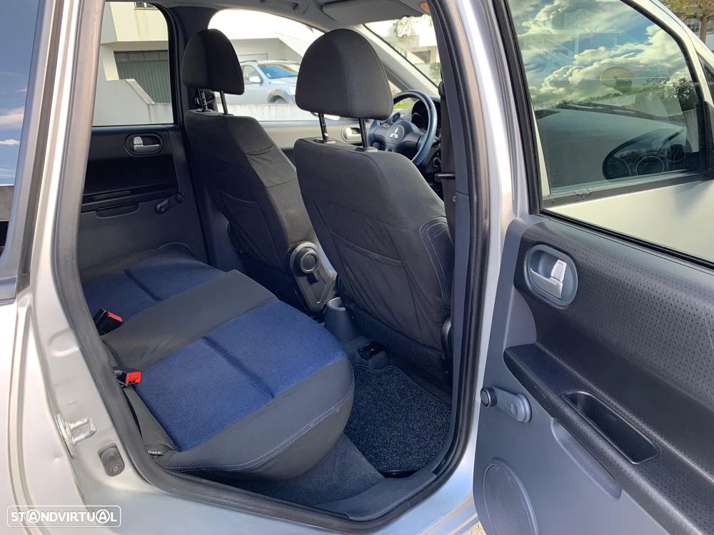 Mitsubishi Colt 1.5 DI-D Inform RCD/AC - 13