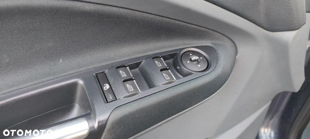 Ford Grand C-MAX 2.0 TDCi Titanium - 18