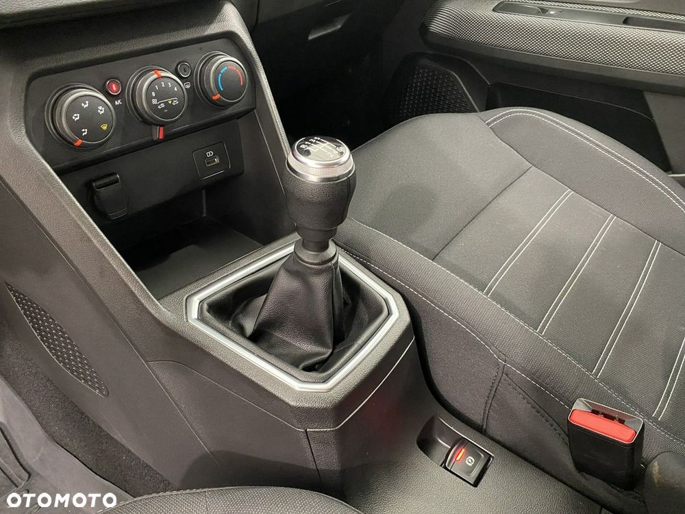 Dacia Sandero - 19