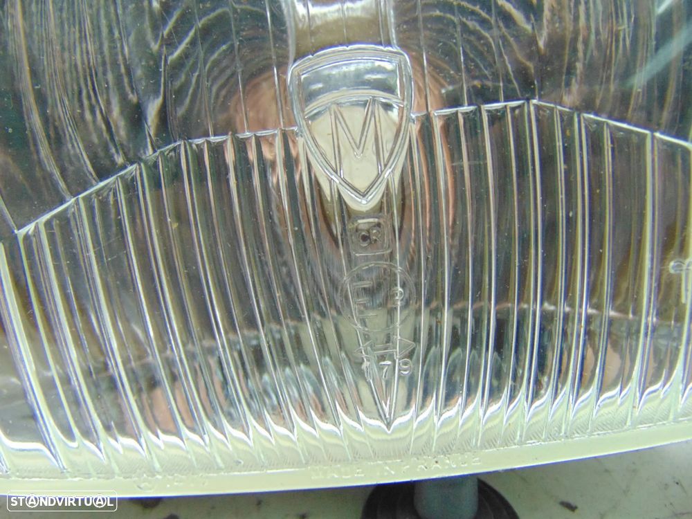 Peugeot 204 faróis - 7