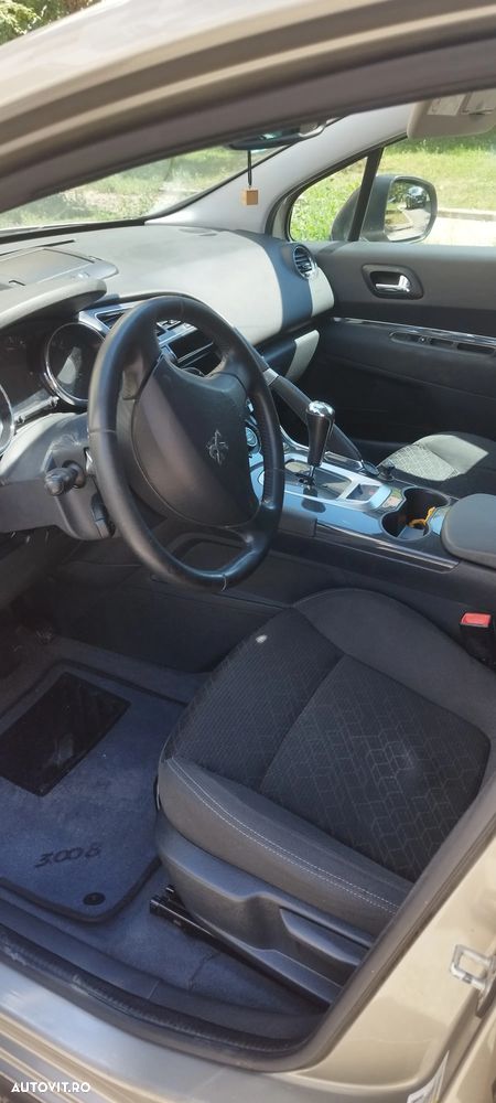 Peugeot 3008 e-HDi 115 ETG6 Stop&Start Active - 8