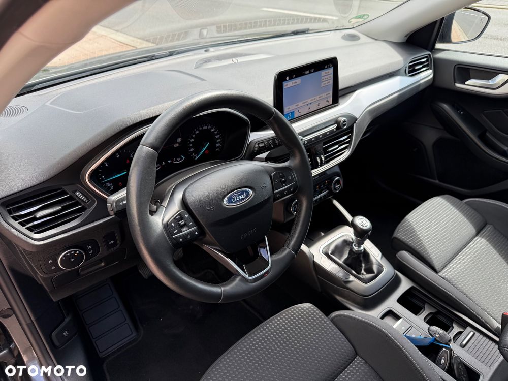 Ford Focus 1.5 EcoBlue STart-Stopp-System TITANIUM X - 19