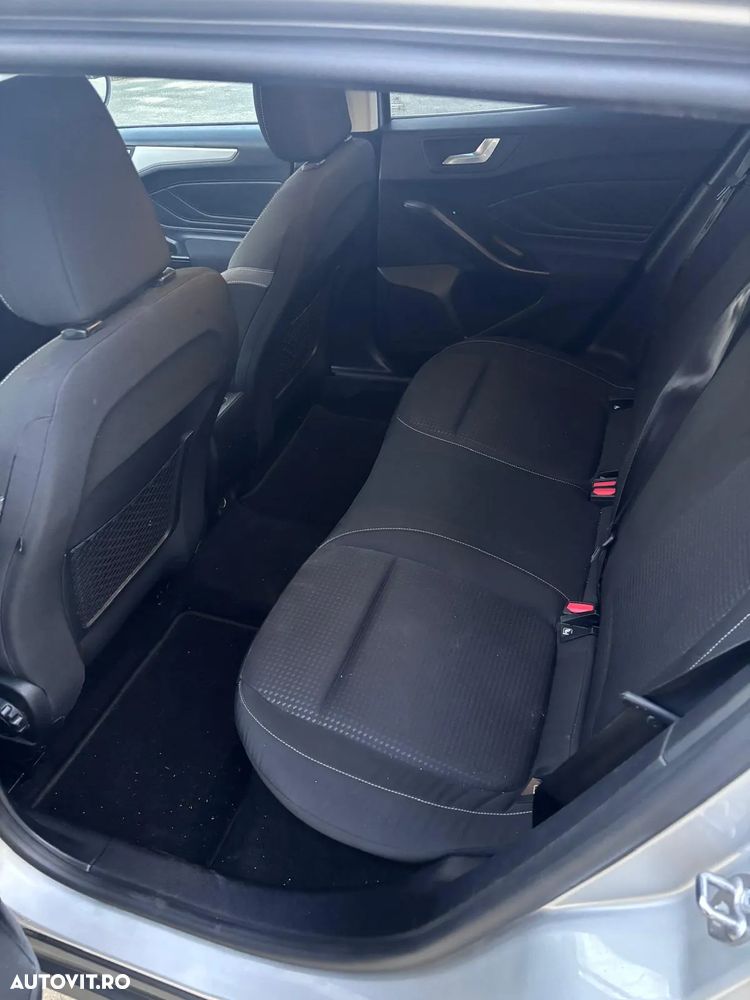 Ford Focus 1.5 TDCi Titanium - 4