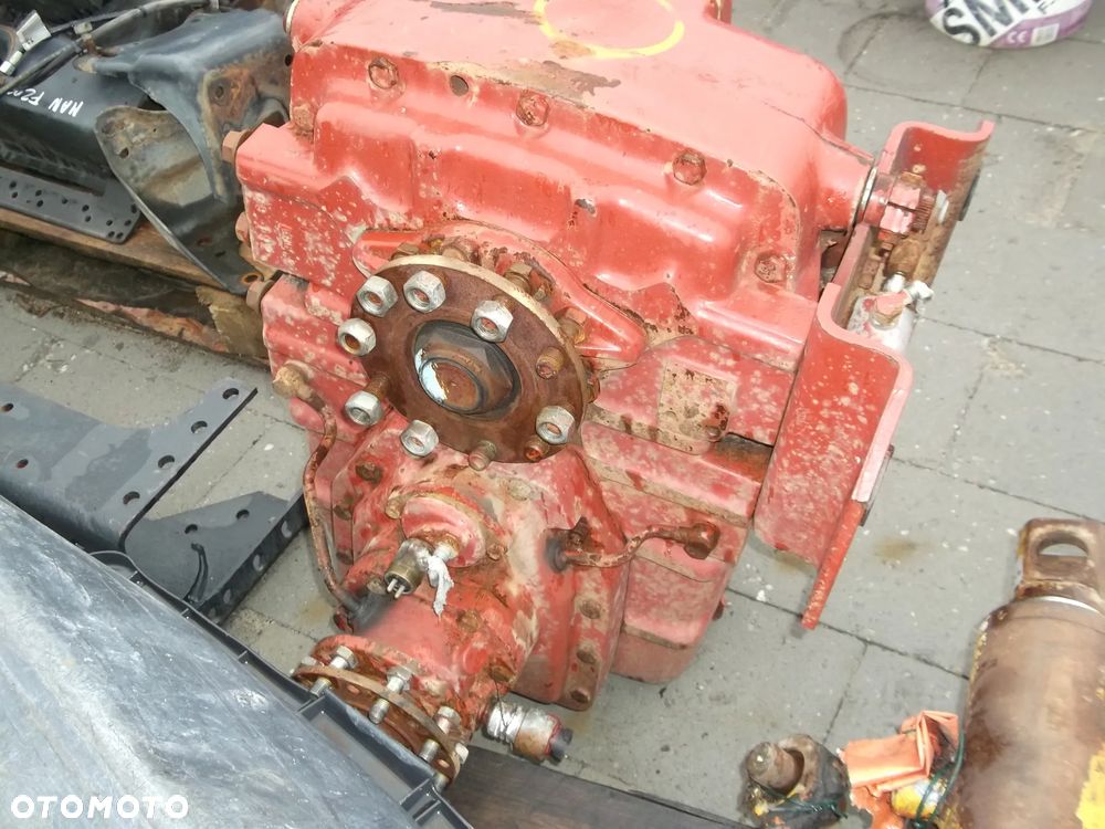 Skrzynia redukcyjna reduktor Iveco Magirus 4x4 6x6 - 1