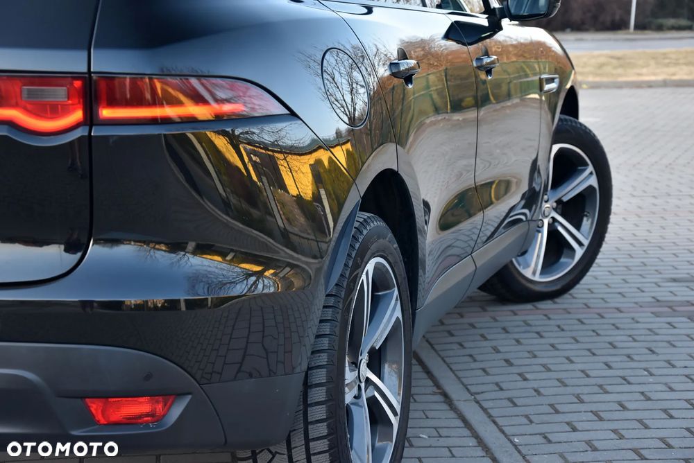 Jaguar F-Pace 2.0 i4D AWD R-Sport - 21