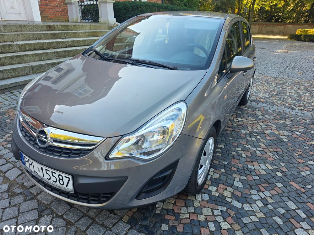 Opel Corsa 1.2 16V Enjoy - 11