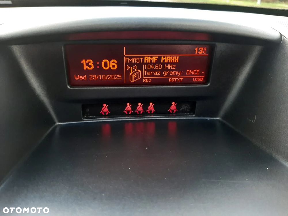 Peugeot 207 1.4 Presence - 25