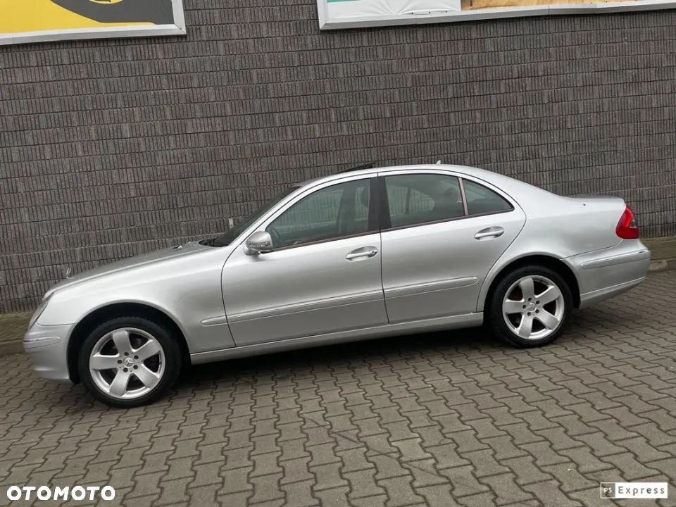 Mercedes-Benz Klasa E - 2