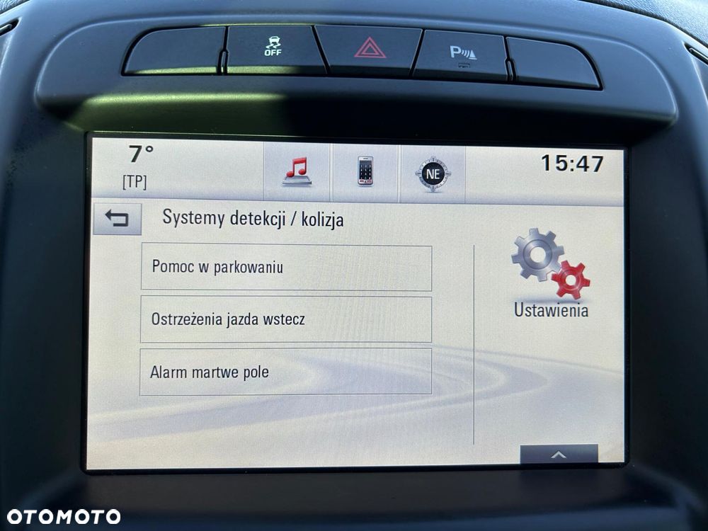 Opel Insignia - 22