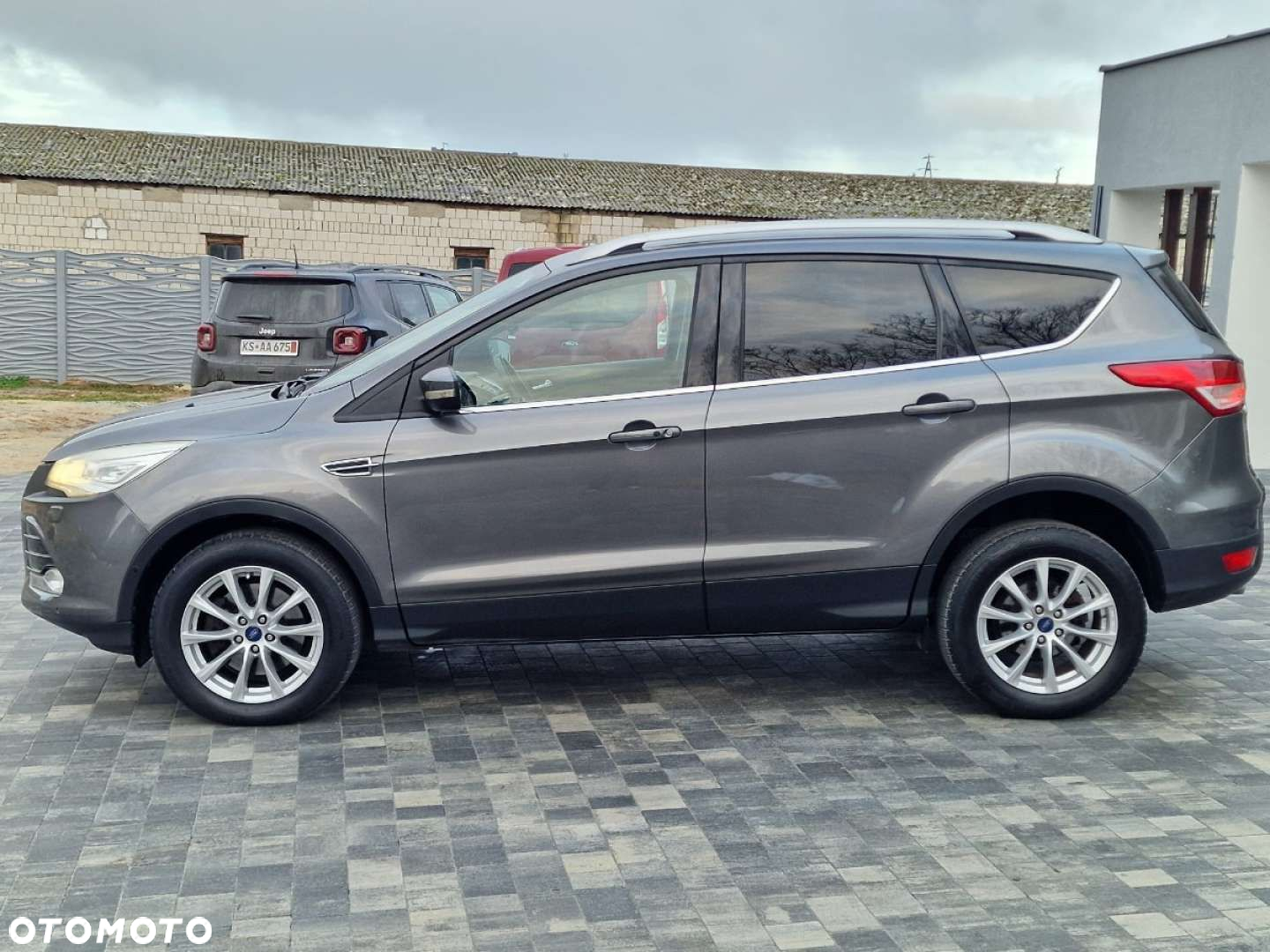 Ford Kuga - 3