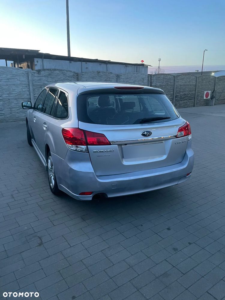 Subaru Legacy 2.0RA - 3