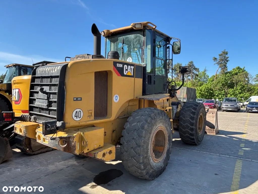 Caterpillar 930H - 3