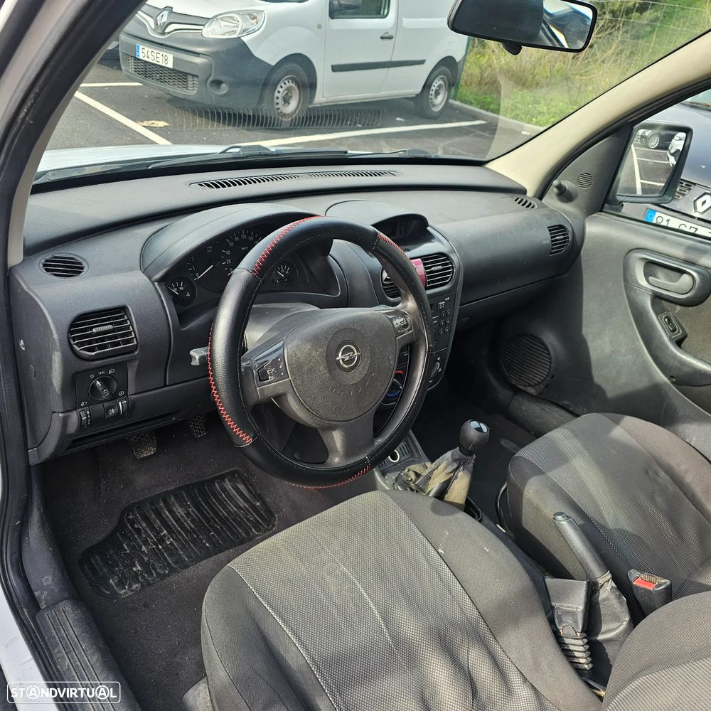 Opel Combo 1.3 CDTi - 23