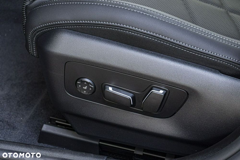 BMW Seria 5 - 17