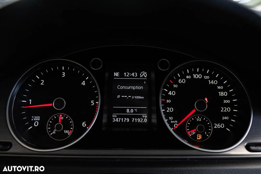 Volkswagen Passat 2.0 TDI DSG Comfortline - 20