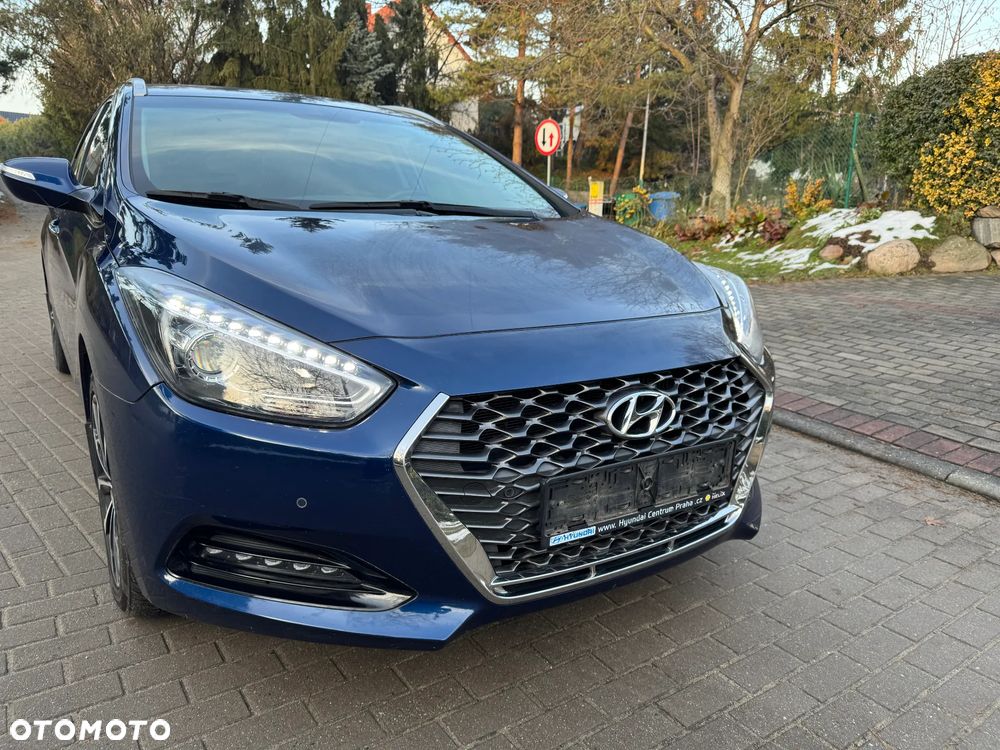 Hyundai i40 1.6 CRDi Premium DCT - 17