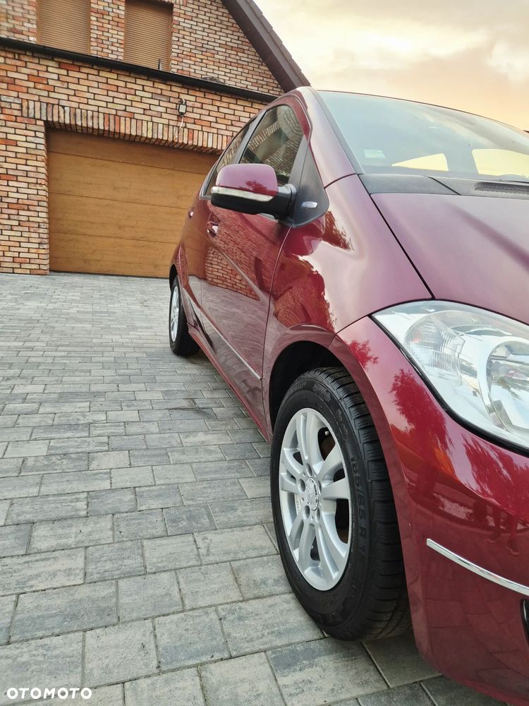 Mercedes-Benz Klasa A 150 BlueEFFICIENCY Elegance - 15
