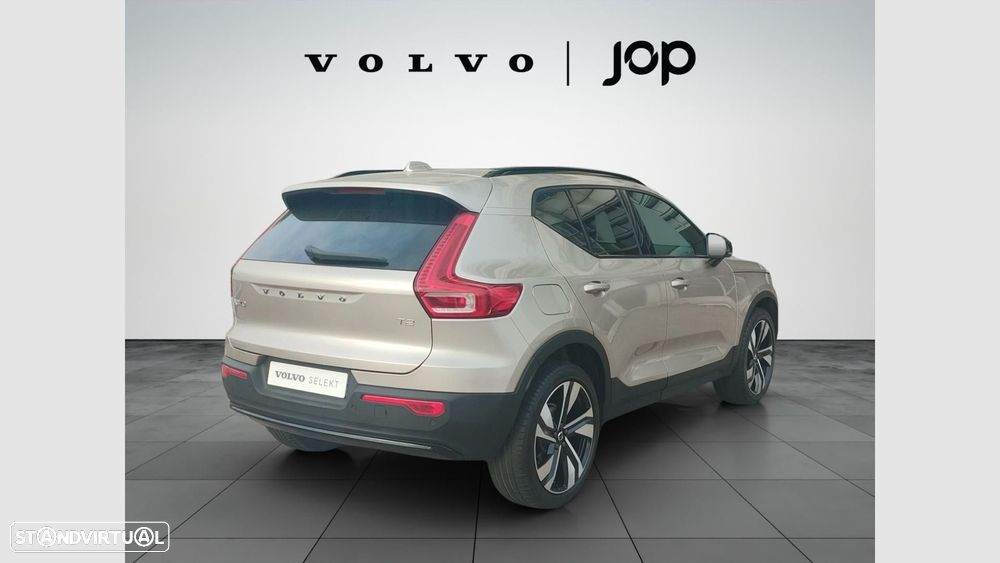 Volvo XC 40 1.5 T2 Plus Dark Auto - 5