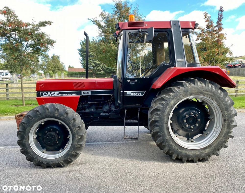 Case IH INTERNATIONAL 956XL - 3