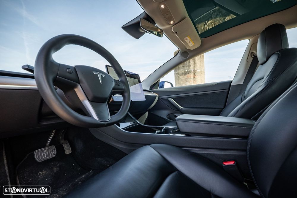 Tesla Model 3 Standard Range Plus RWD - 39