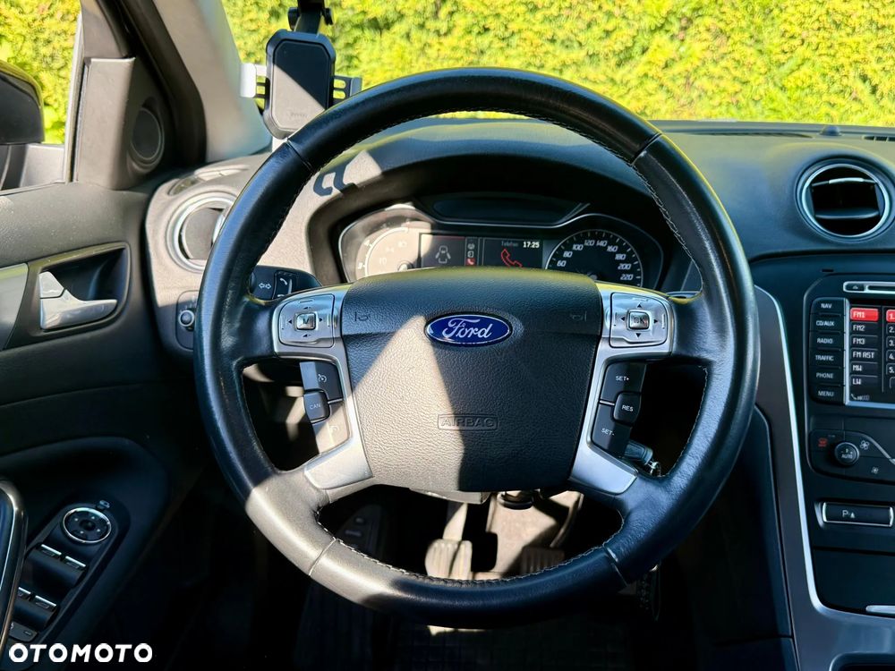 Ford Mondeo 2.0 TDCi Titanium - 24