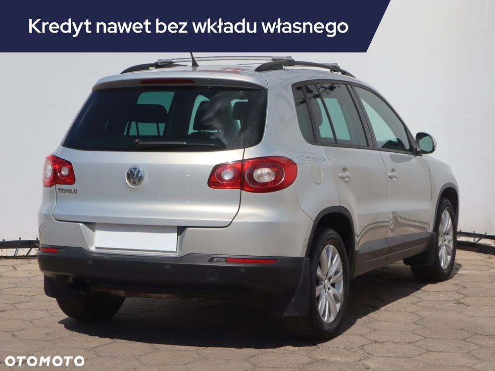 Volkswagen Tiguan - 7