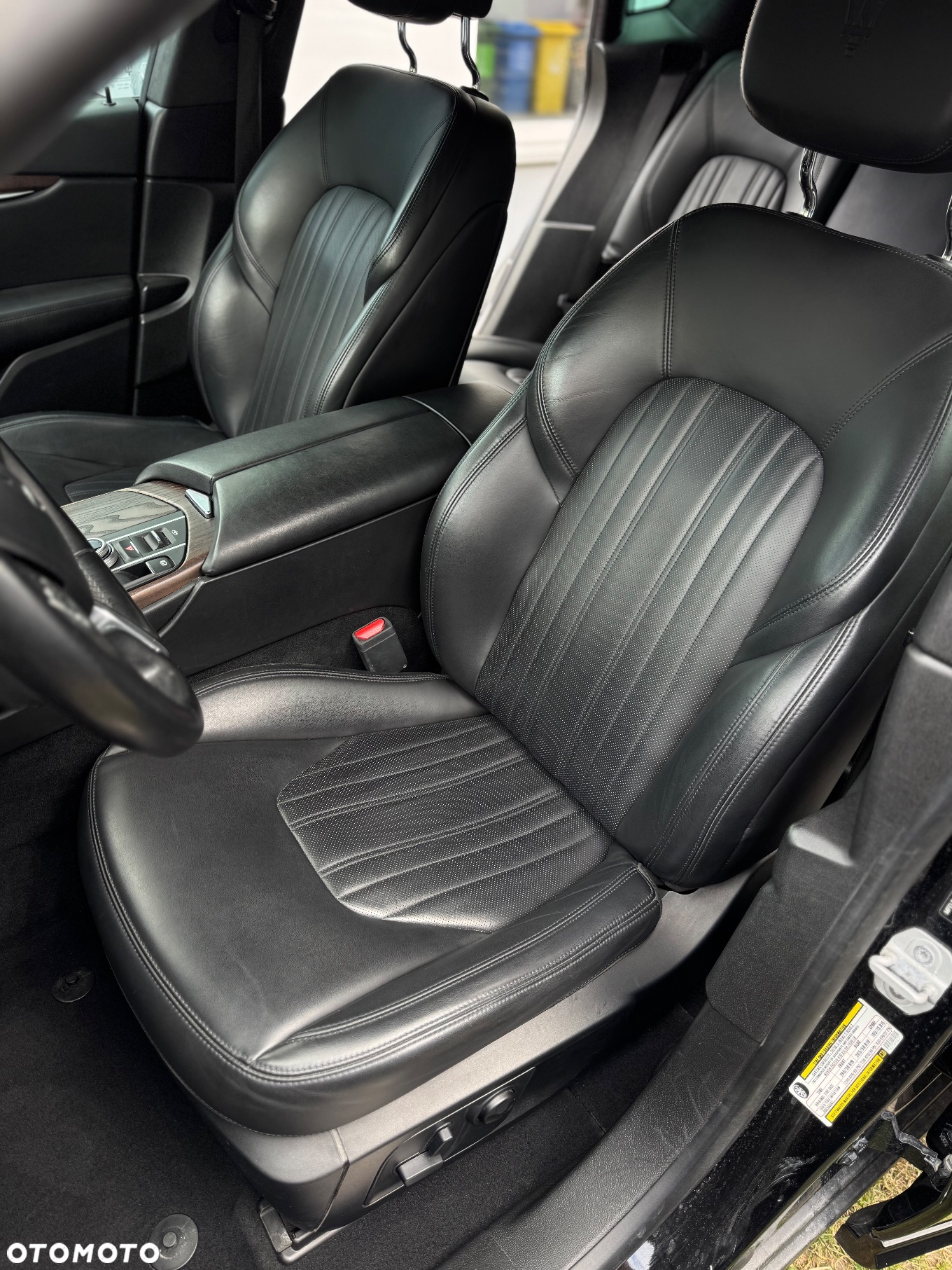 Maserati Levante Q4 Executive - 30