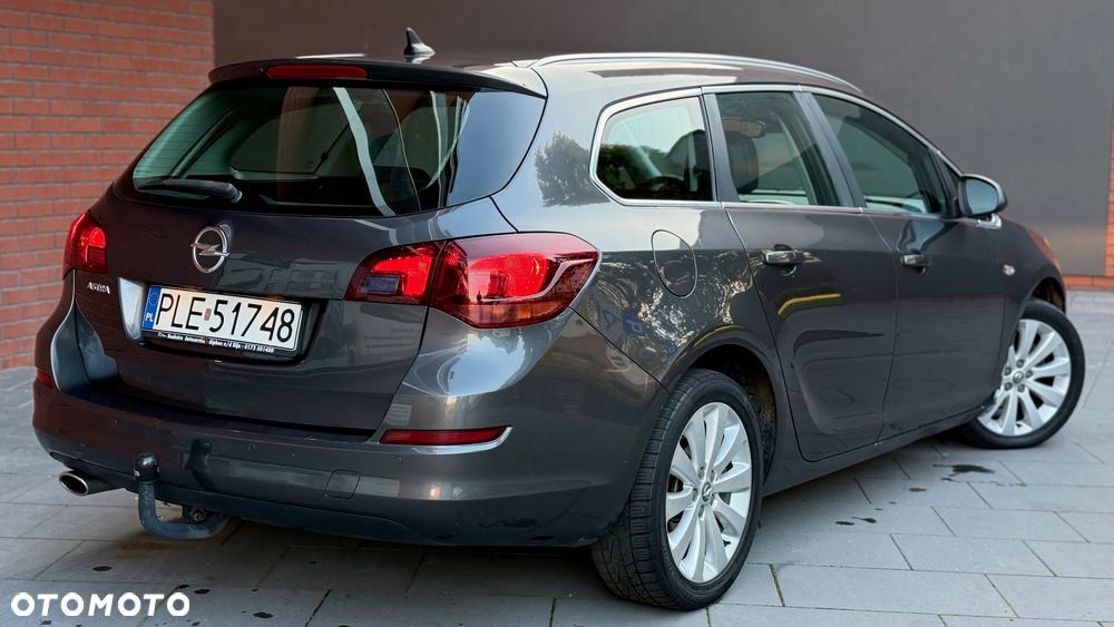Opel Astra 1.4 T Cosmo - 5