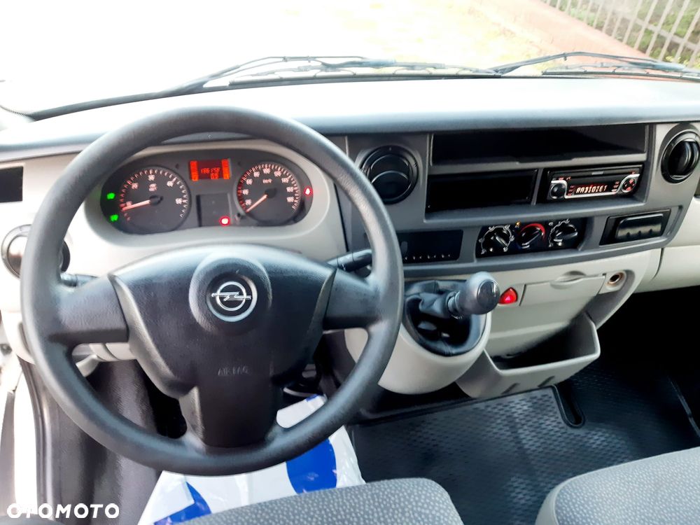 Opel Movano - 32