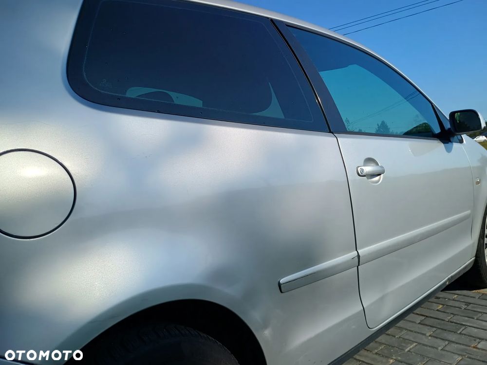 Volkswagen Polo 1.9 SDI Comfortline - 4