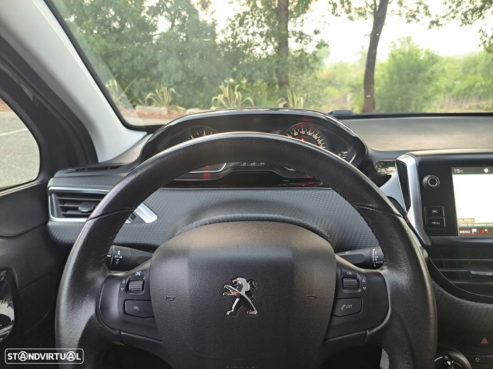 Peugeot 2008 BlueHDi 100 Active - 13
