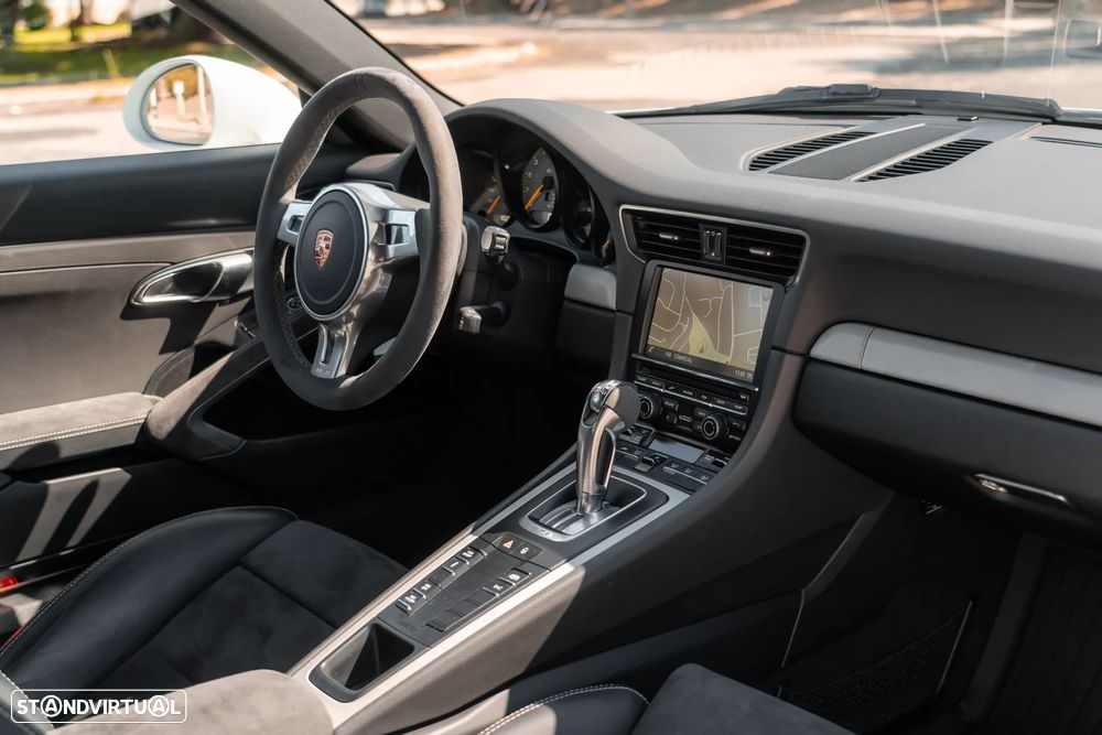 Porsche 911 (991) GT3 - 16