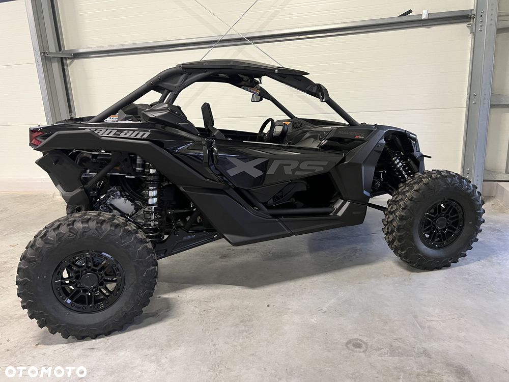Can-Am Maverick - 10