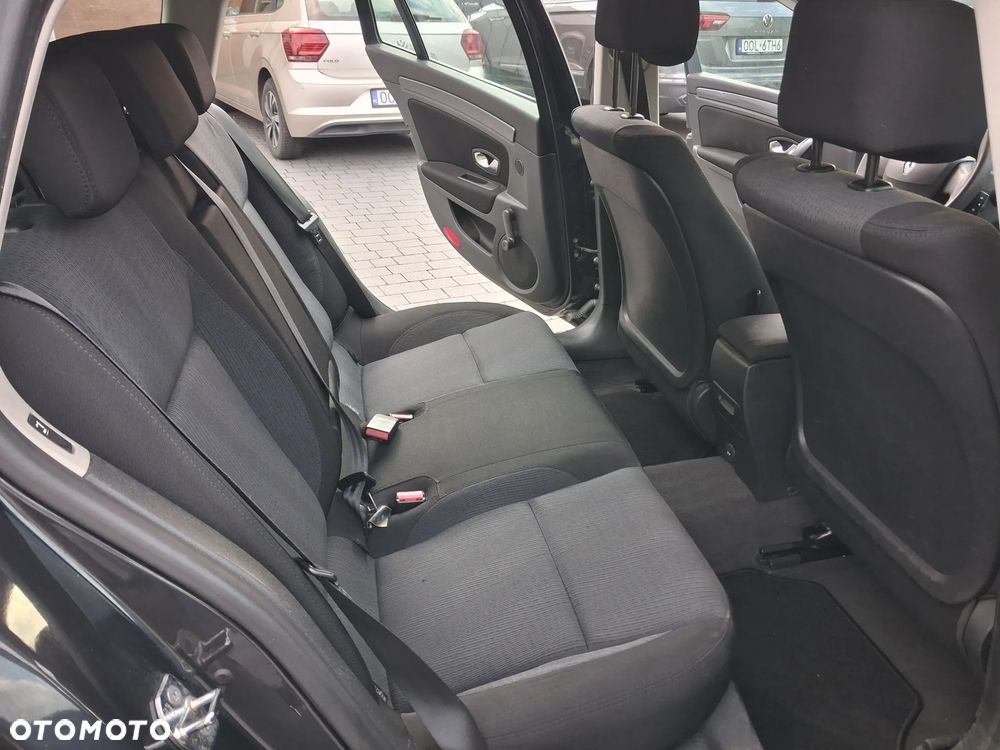 Renault Laguna dCi 110 FAP Emotion - 9