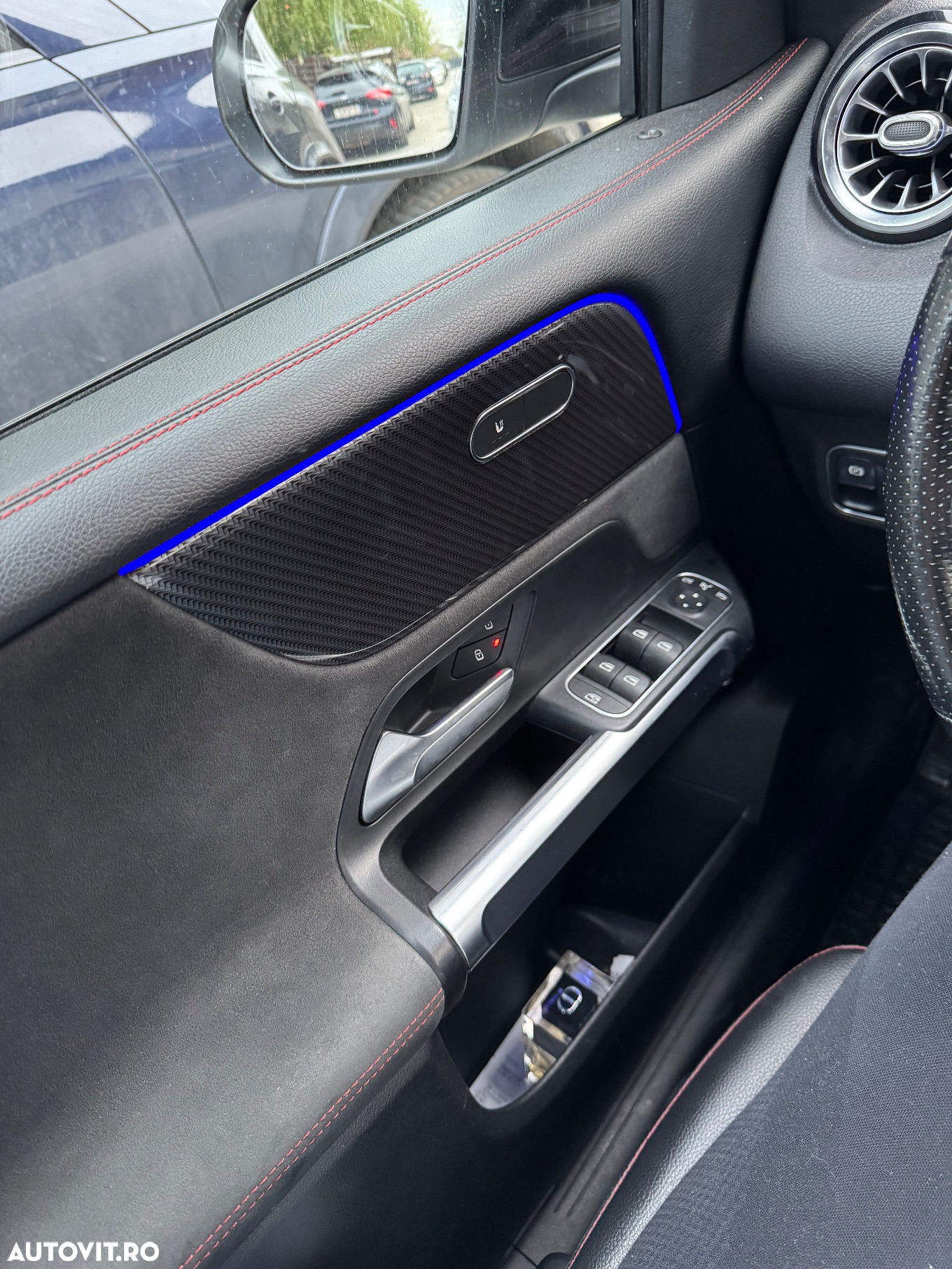 Mercedes-Benz GLB 250 4MATIC Aut. - 10