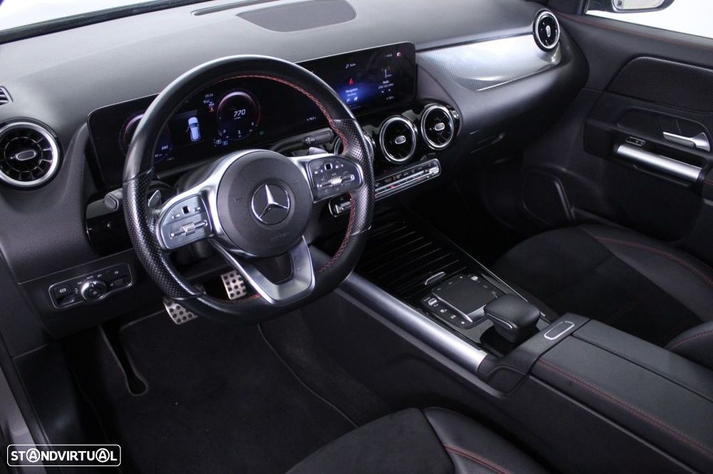 Mercedes-Benz GLA 180 d AMG Line - 30