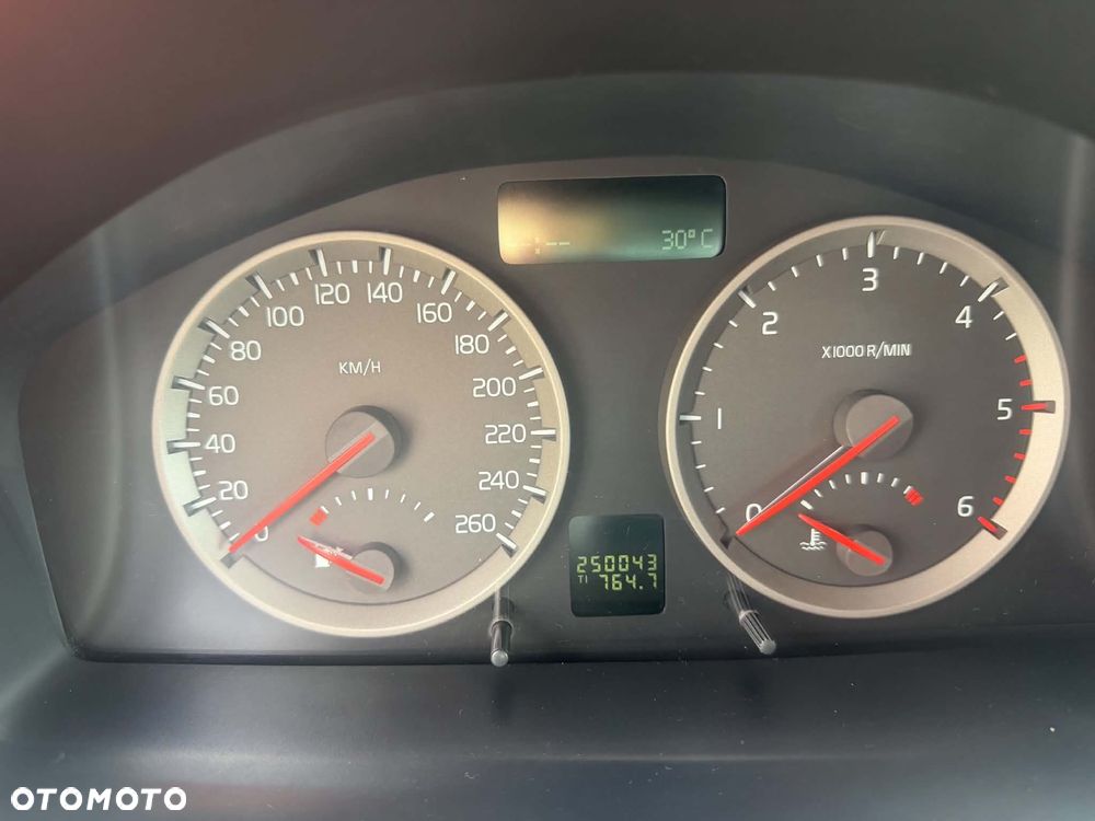 Volvo S40 2.0D - 15