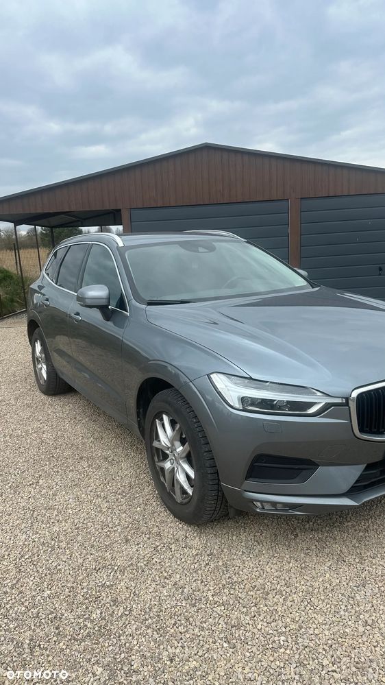 Volvo XC 60 D4 AWD Momentum - 4