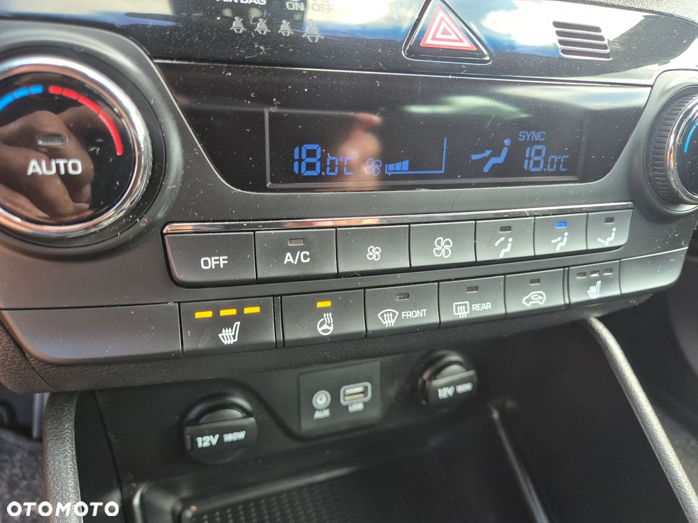 Hyundai Tucson blue 1.6 GDi 2WD Passion - 27
